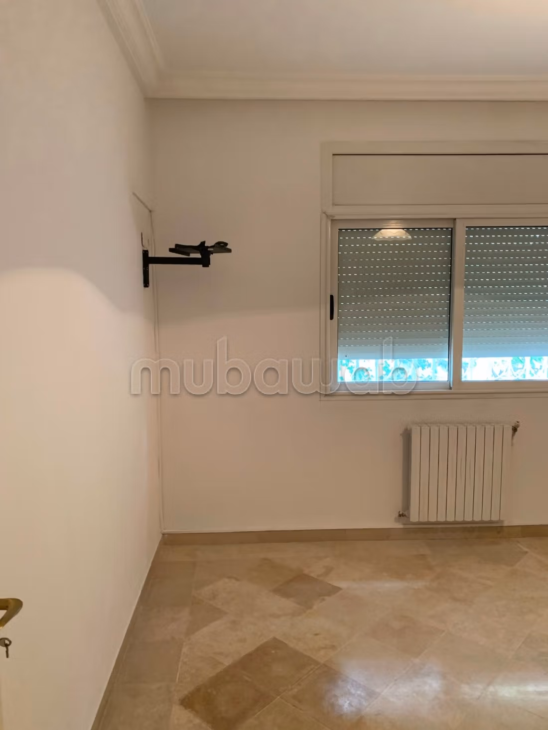 For rent a villa in Soukra