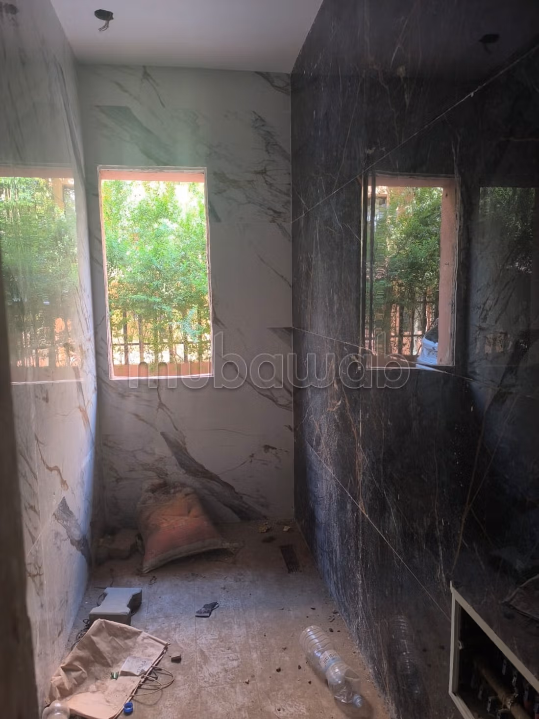 Studio semi fini à vendre à Abwab Gueliz Marrakech