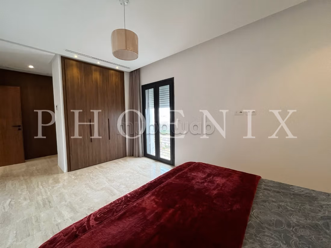 Modern Villa S3 with Pool in La Soukra