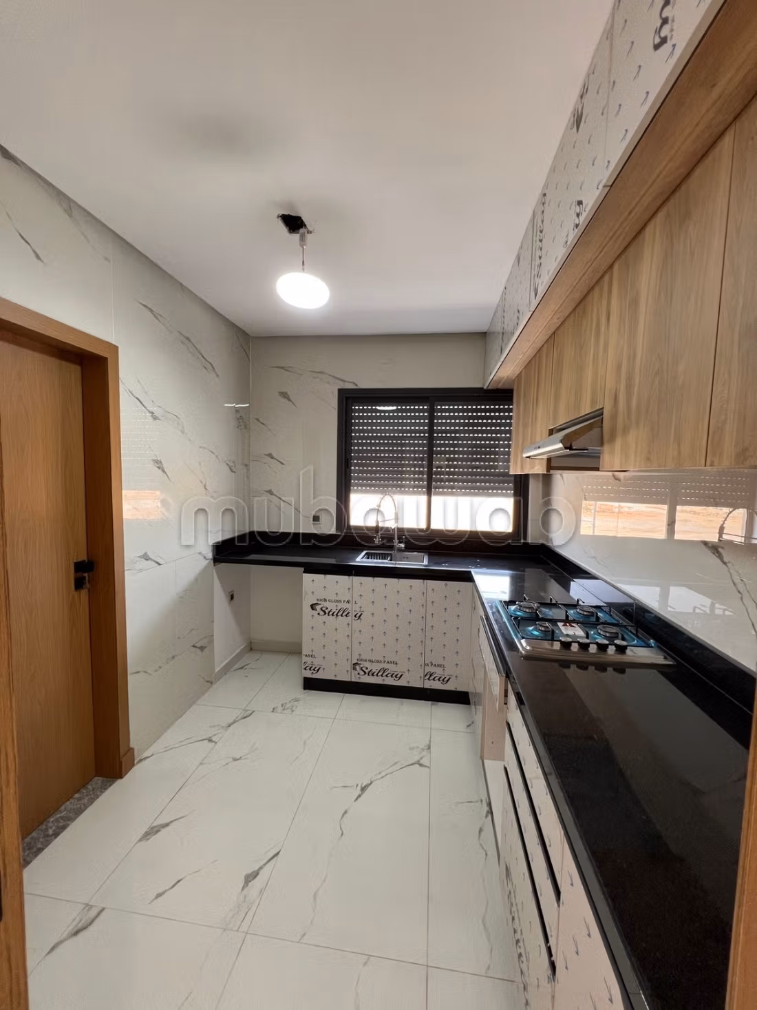 Appartement en location à Riad Oulad Mtaa. 3 belles chambres. Terrasse et ascenseur — 5