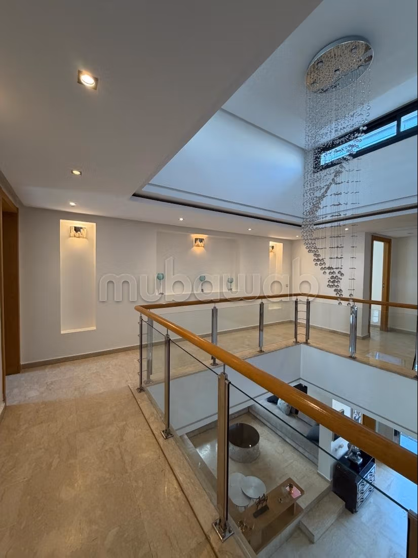 Villa de luxe à vendre à Ain Diab