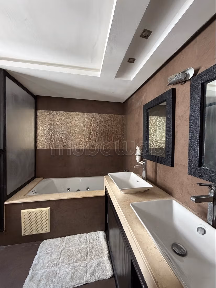 Villa de luxe à vendre à Ain Diab