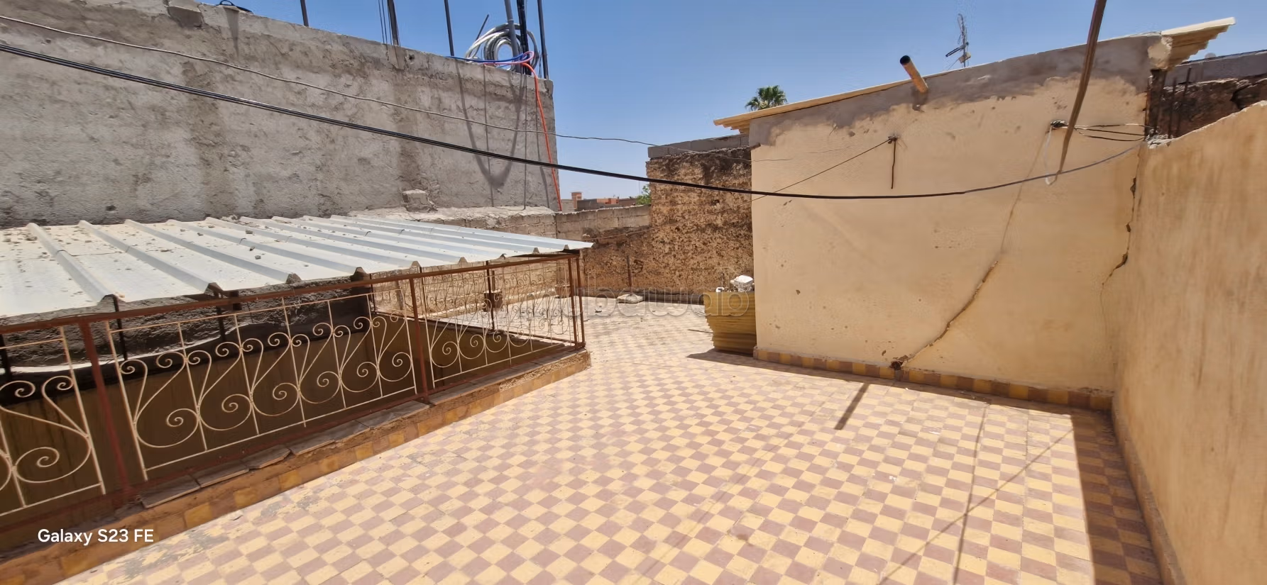 Riad Traditionnel en Ciment de 80 m²