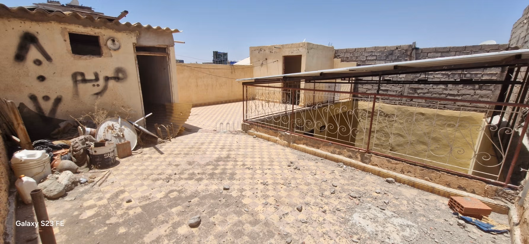 Riad Traditionnel en Ciment de 80 m²