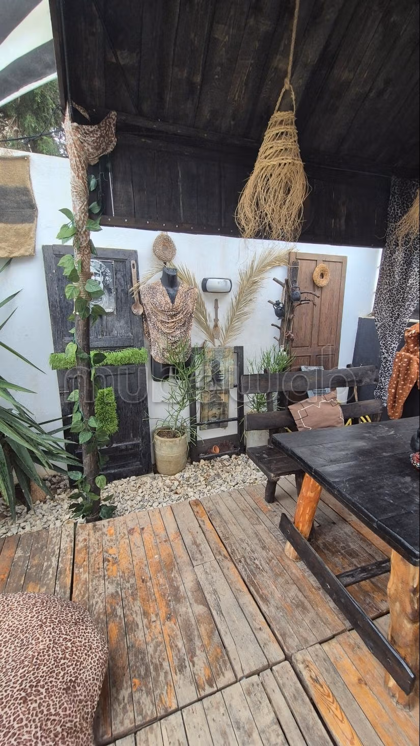 A luxurious villa named villa africa