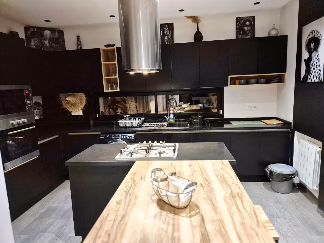 A luxurious villa named villa africa