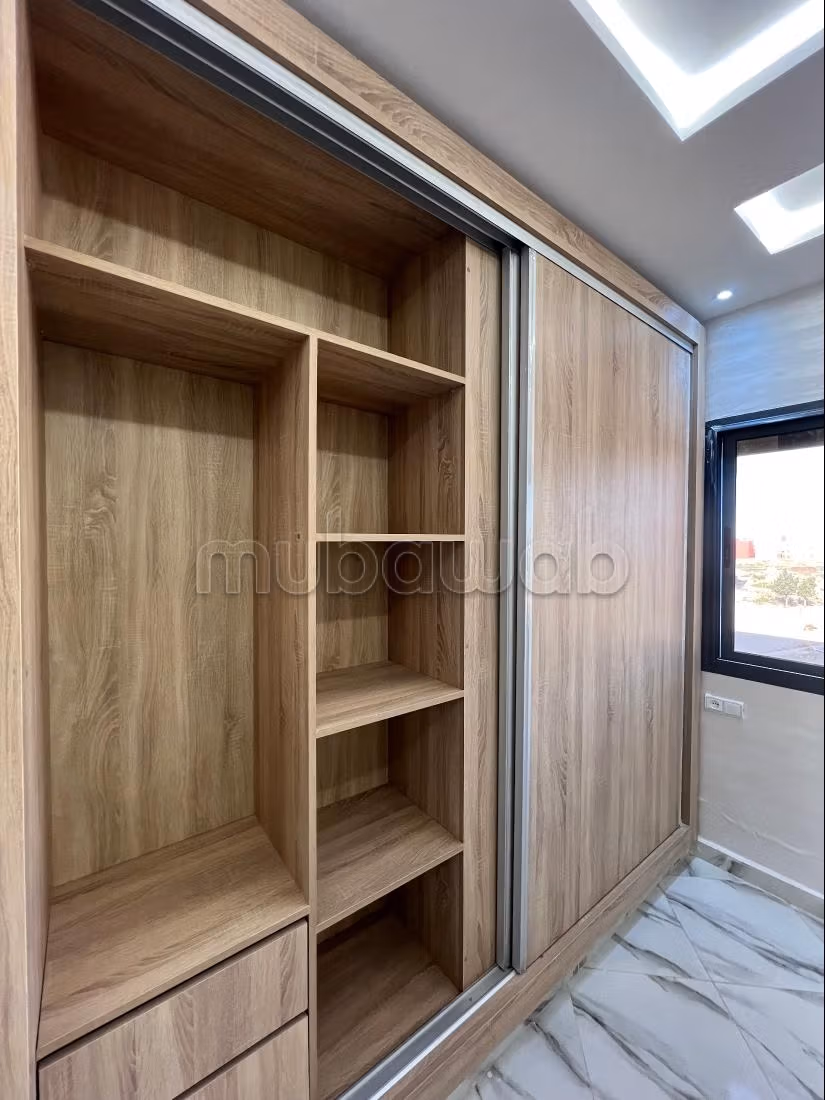 Superbe appartement à vendre à Ahlane. 2 chambres. Ascenseur et terrasse — 3