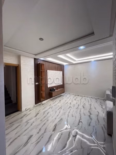 Stunning apartment for sale in Ahlane. 2 bedrooms. Elevator and terrace