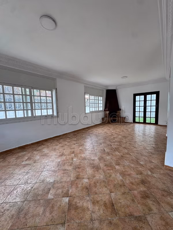 Villa in affitto vuota