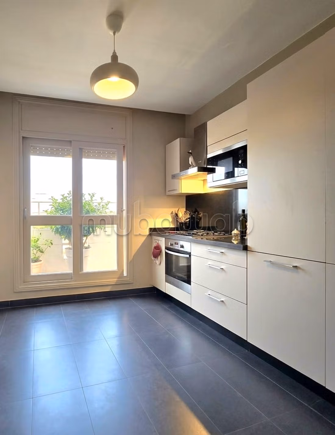 Vente d’un bel appartement au quartier des hôpitaux — 4