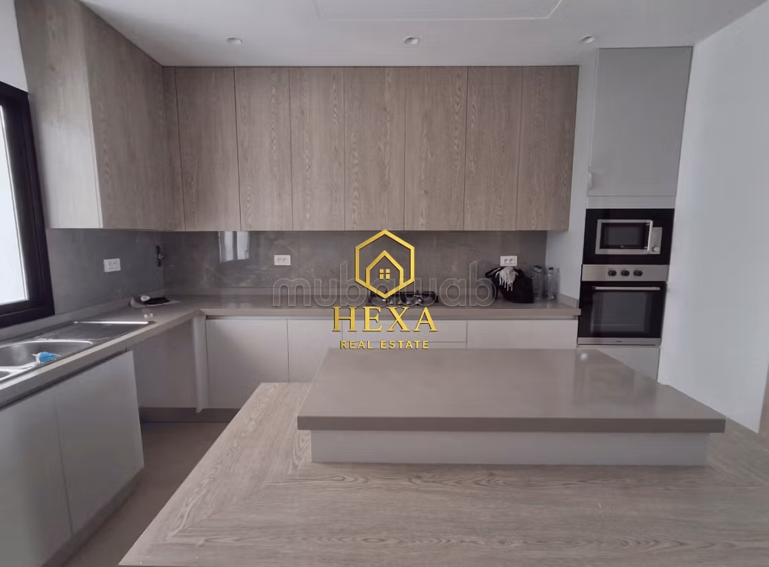 In affitto Villa S4 con piscina e giardino a Cartagine