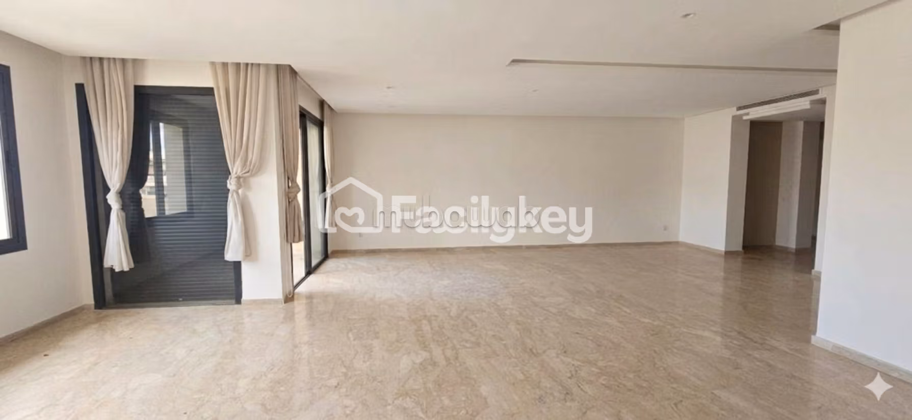 Apartamento de 187 m² en Dar Bouazza