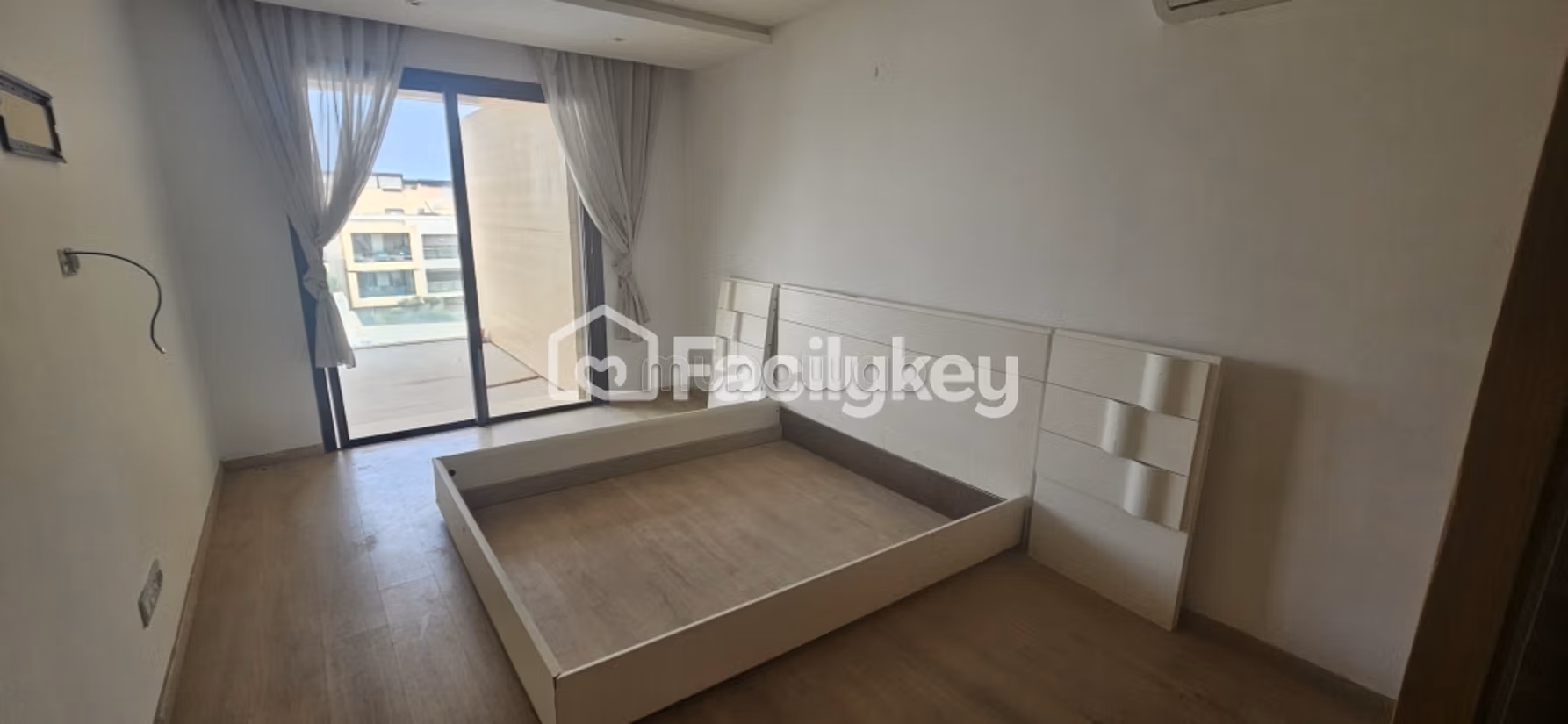 Apartamento de 187 m² en Dar Bouazza