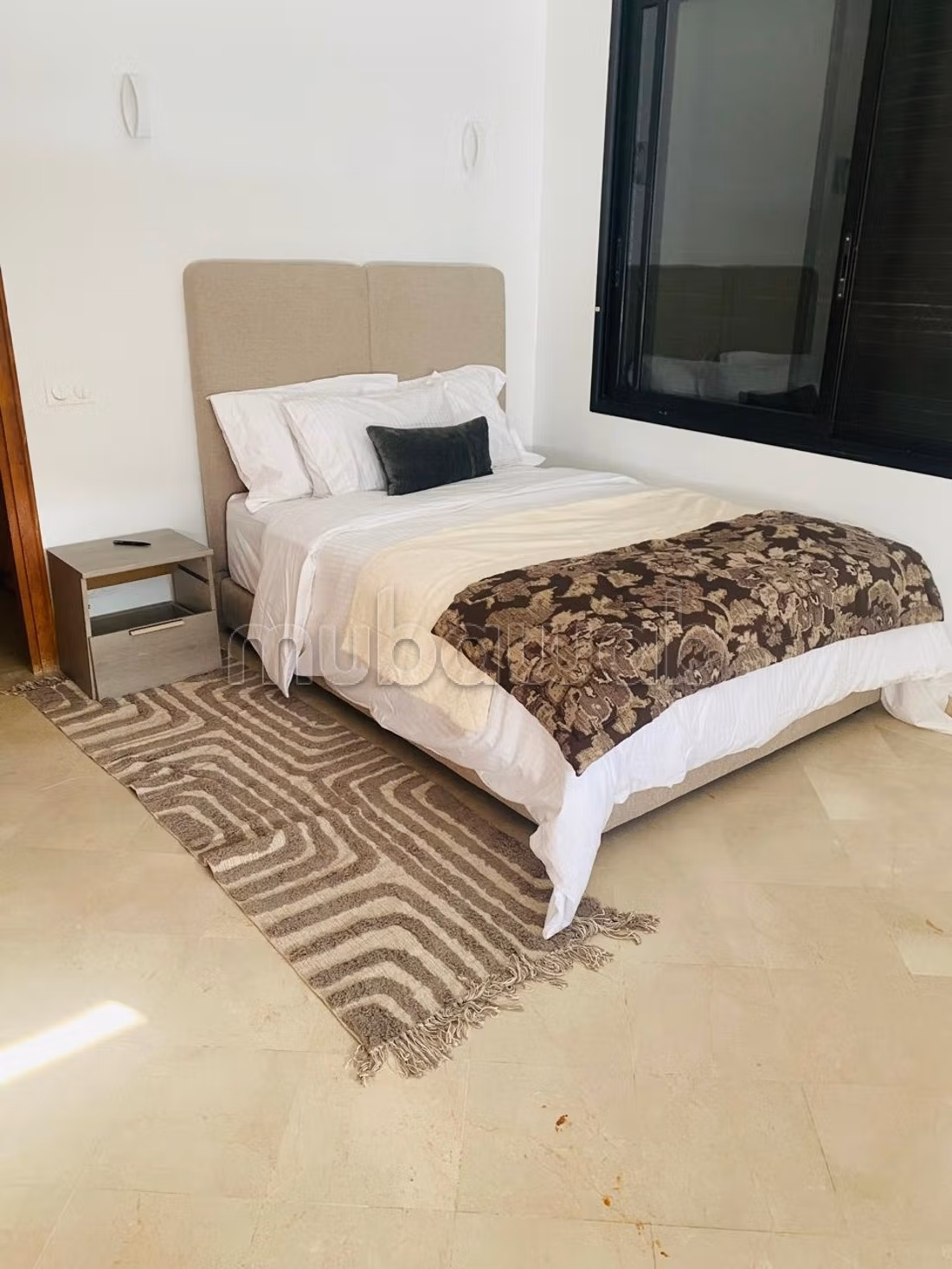Location a very nice FURNISHED villa in Souissi
