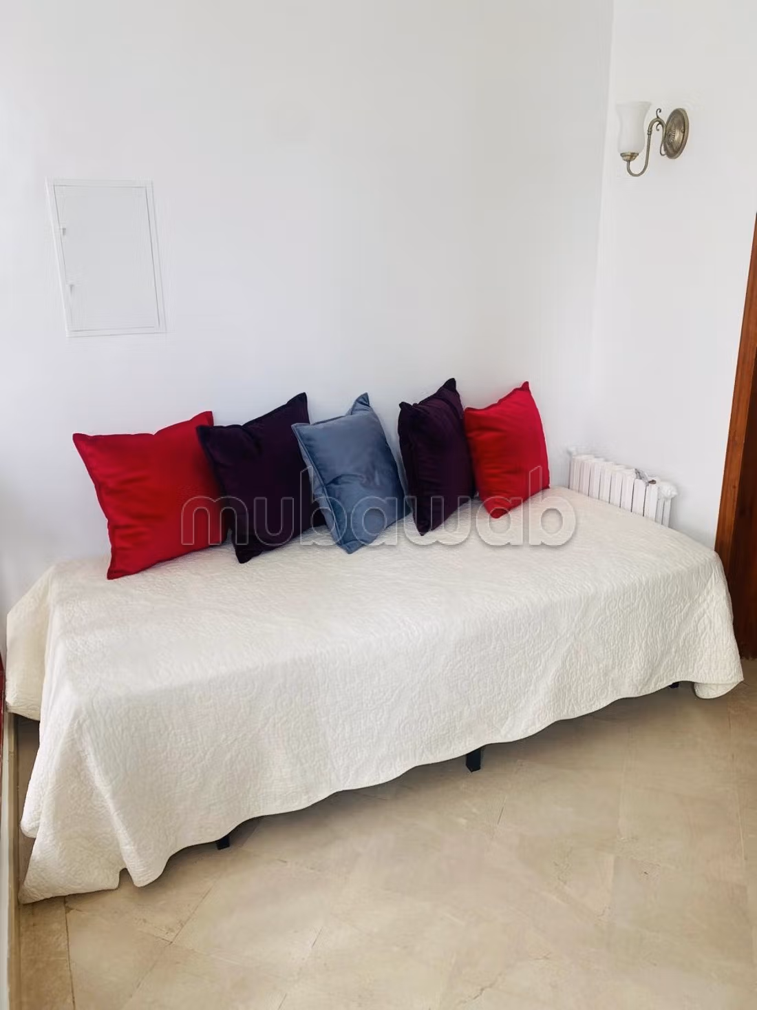 Location a very nice FURNISHED villa in Souissi