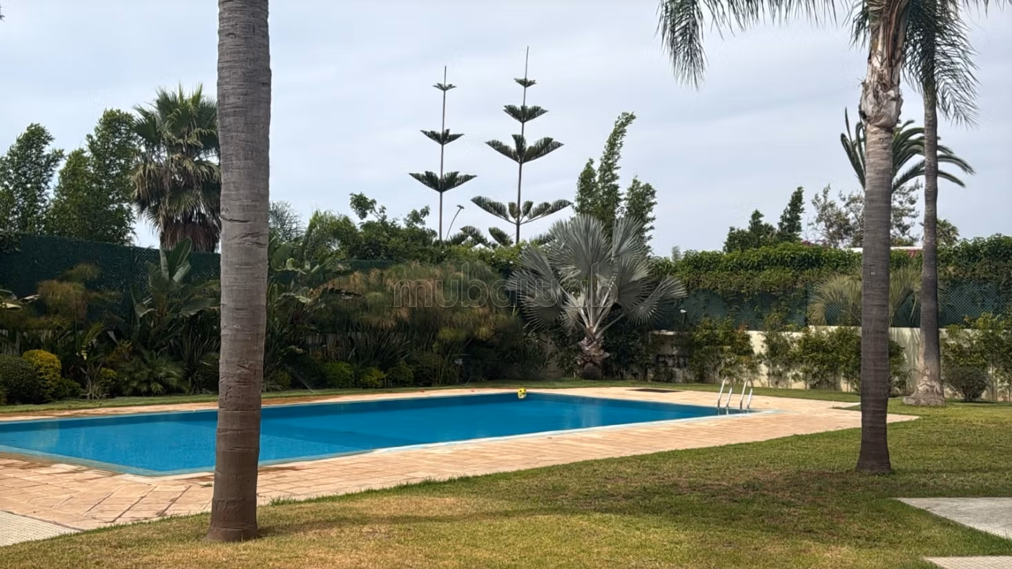 Location a very nice FURNISHED villa in Souissi