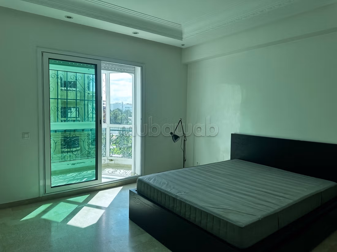 Appartement d’exception à vendre au cœur du Triangle d’Or – 220 m² — 4