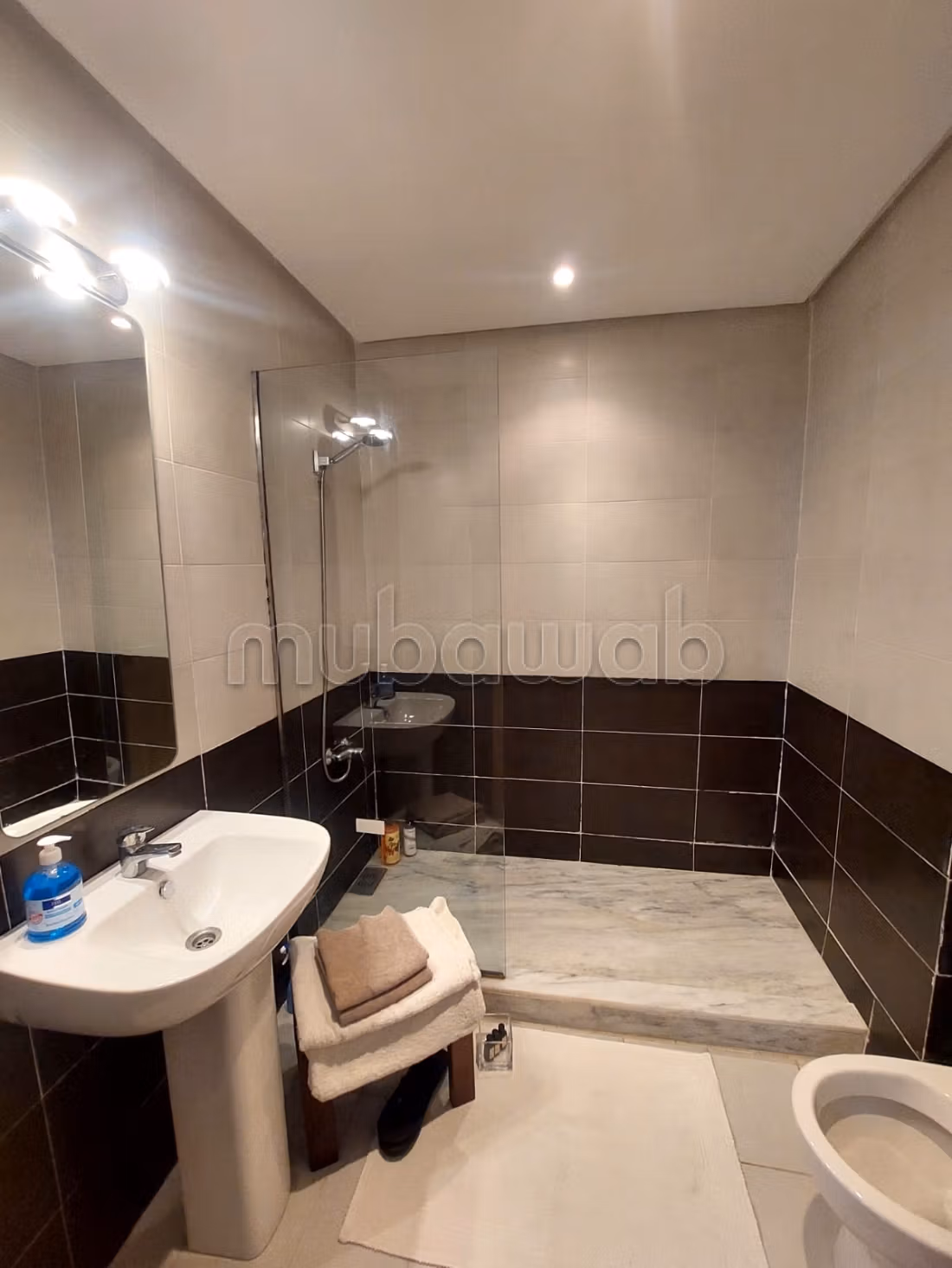 Apparemment en vente sur dar bouazza