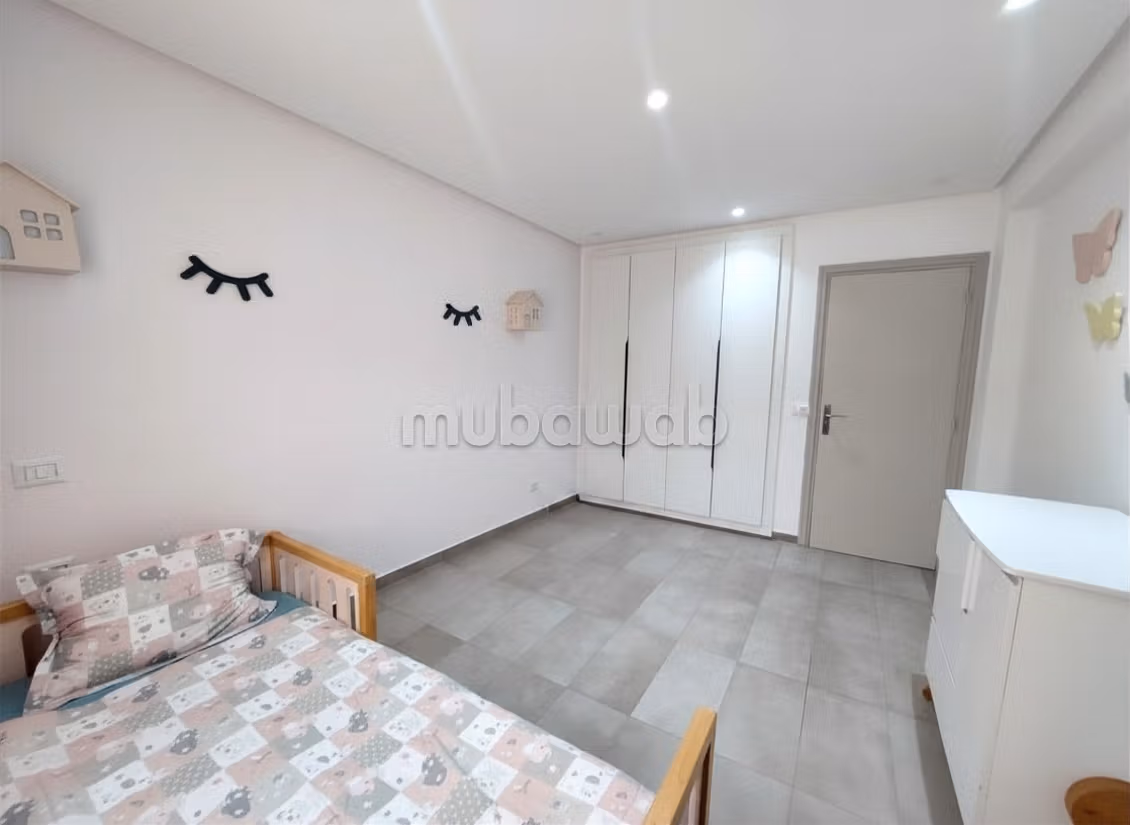 A vendre un Duplex en S3 de 165m² à Ennasr