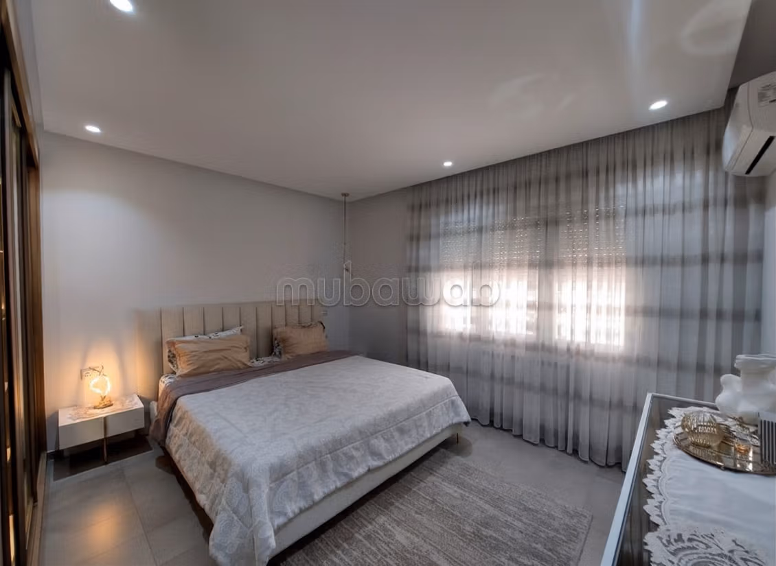 A vendre un Duplex en S3 de 165m² à Ennasr