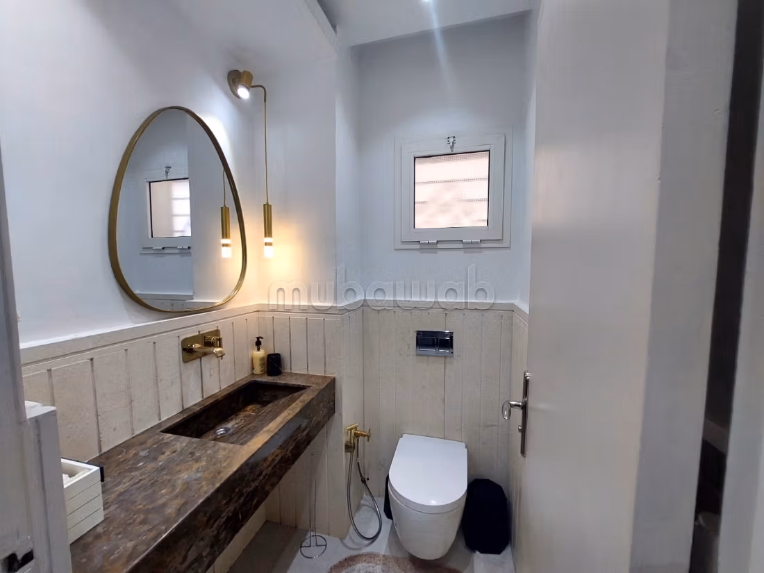 A vendre un Duplex en S3 de 165m² à Ennasr