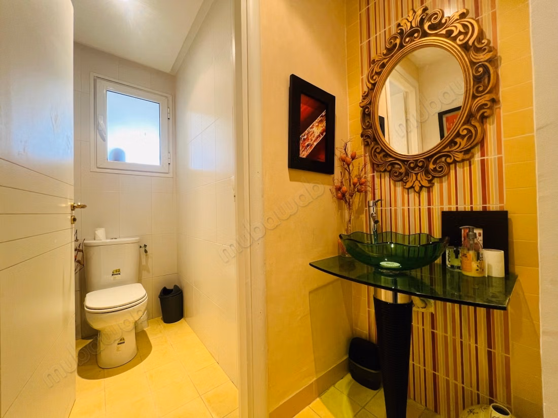 In vendita un appartamento di 185m² a S3 a Ennasr 2