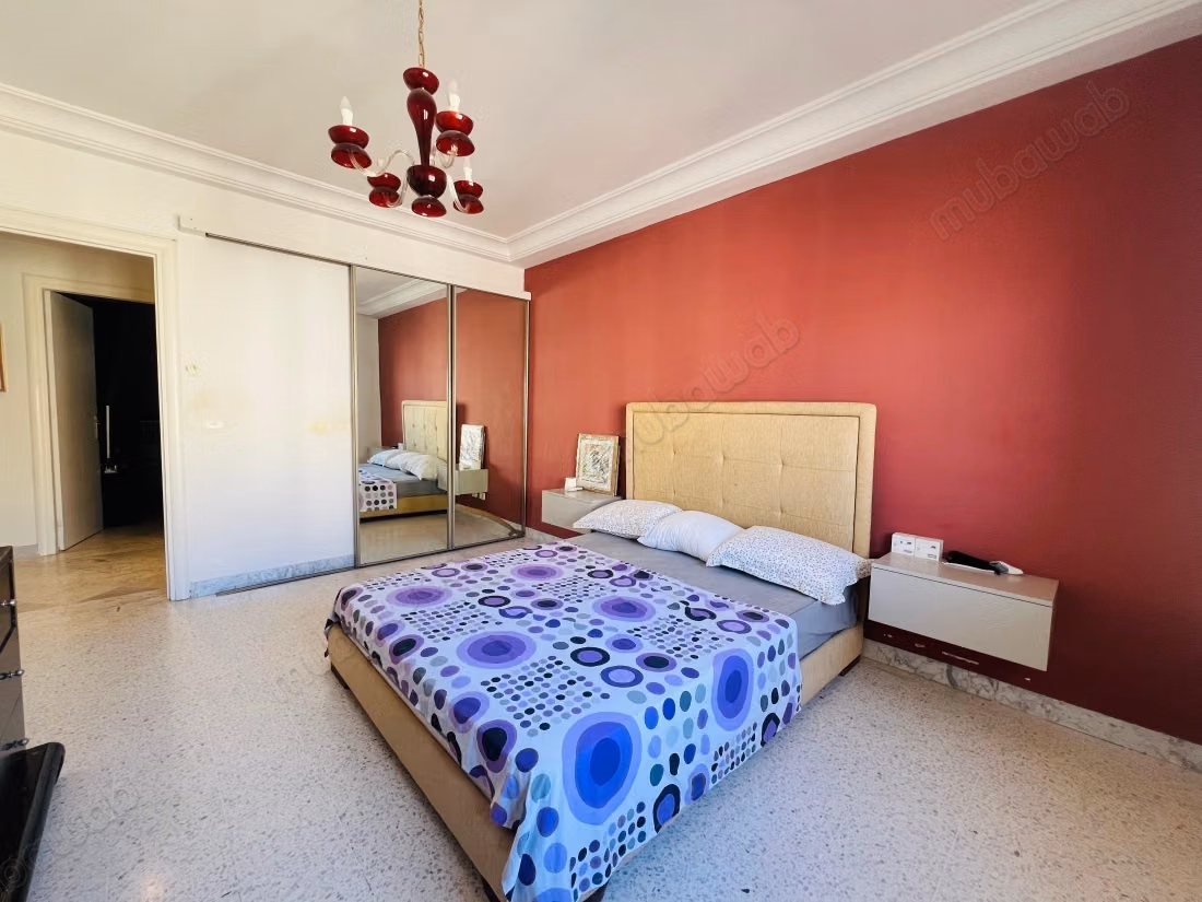 In vendita un appartamento di 185m² a S3 a Ennasr 2