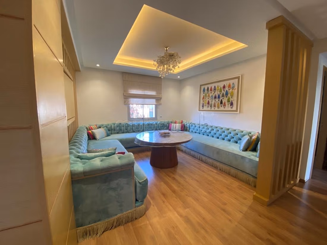 Appartement vide a louer a Hay Riad 
3 chambres — 2