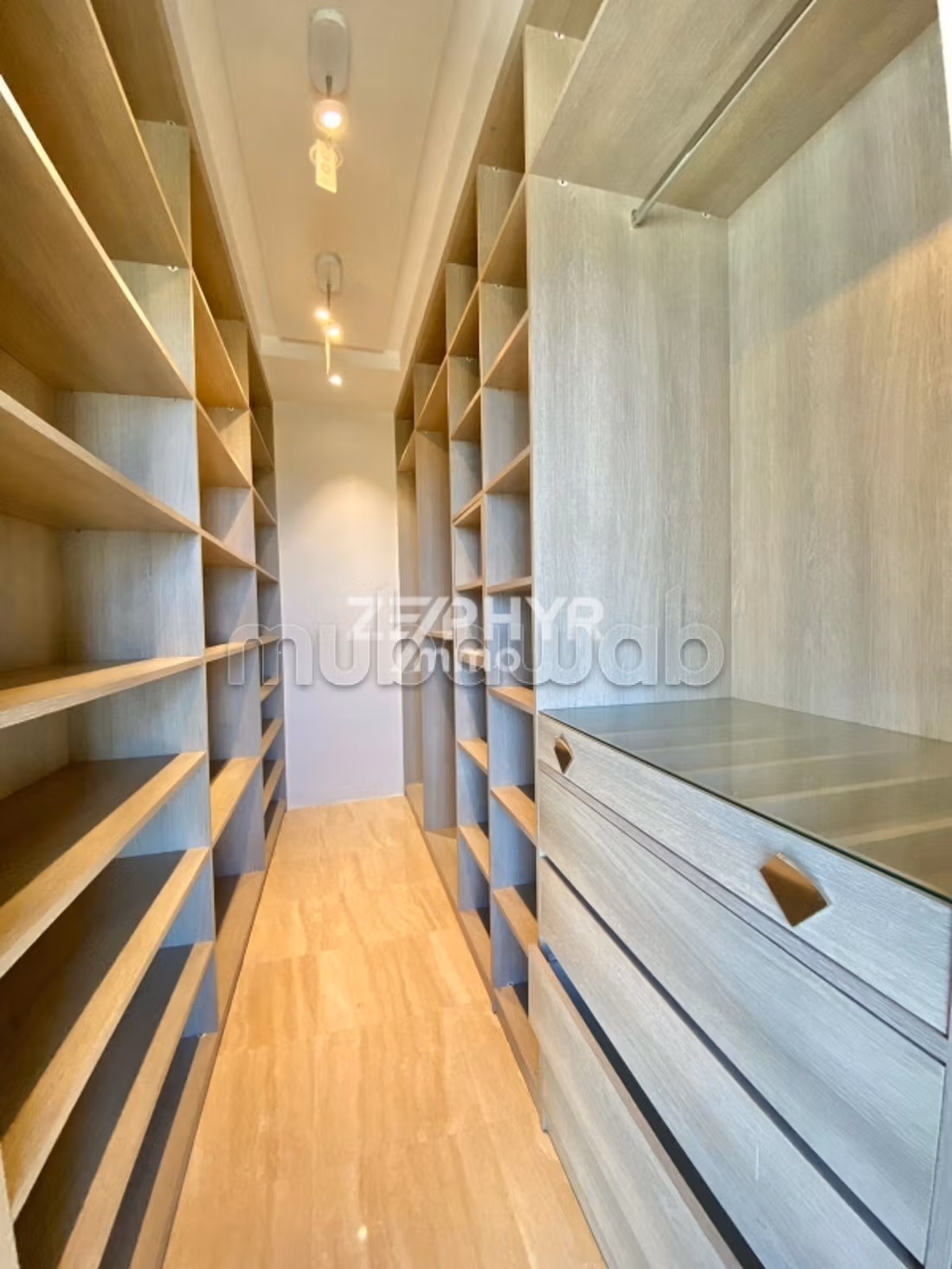 A louer Appartement S3 à Gammarth avec vue mer