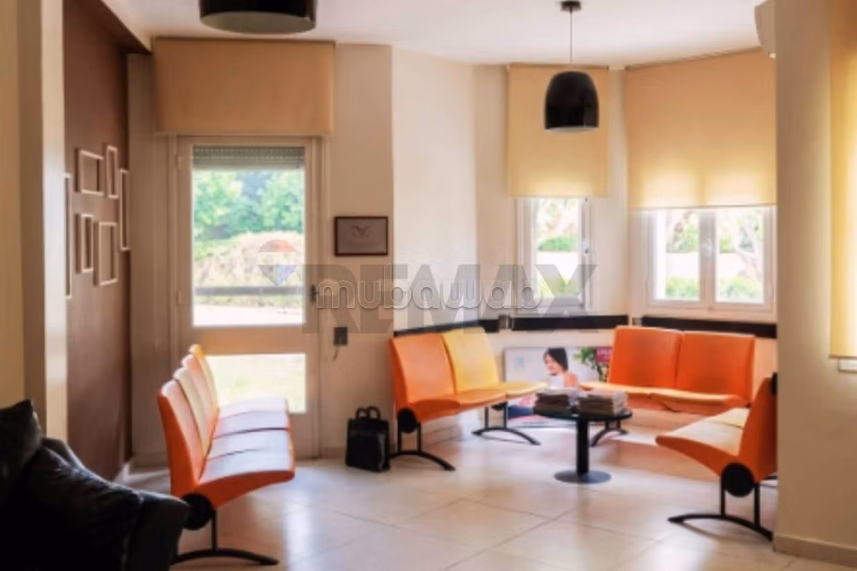 Installa il tuo studio a El Manar 1