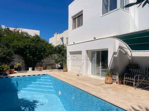 Vente villa avec piscine a menzah 1
