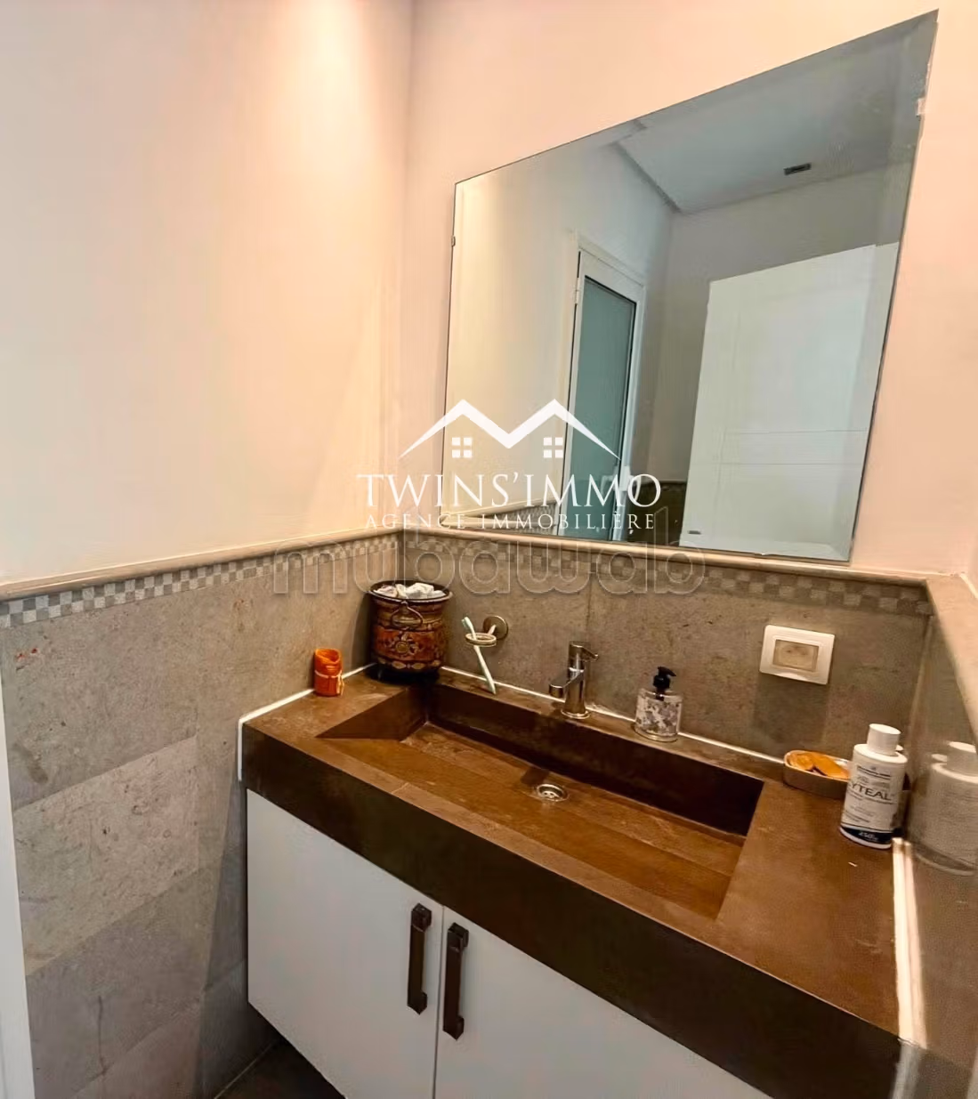 Villa con piscina a Chotrana 2 La Soukra