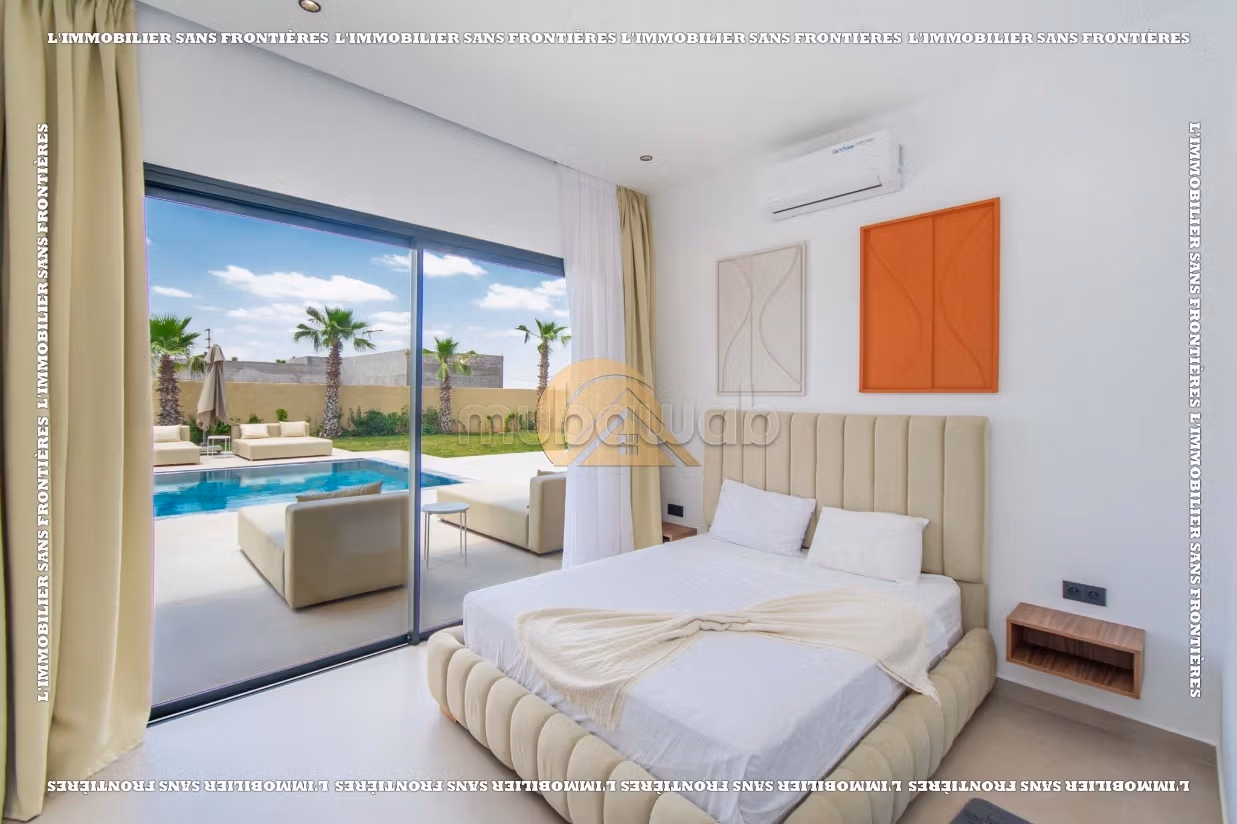 Villa arredata con giardino e piscina privata in vendita sulla strada per Amizmiz Km 17