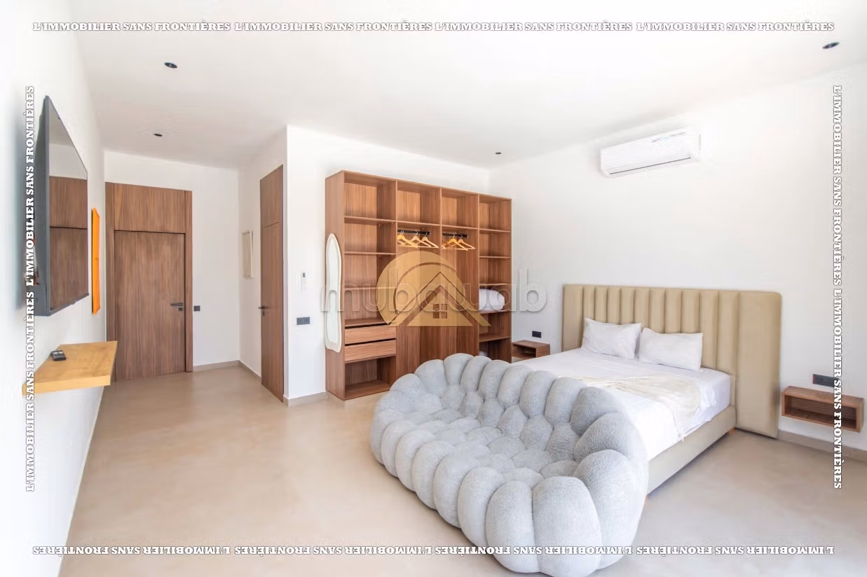 Villa arredata con giardino e piscina privata in vendita sulla strada per Amizmiz Km 17