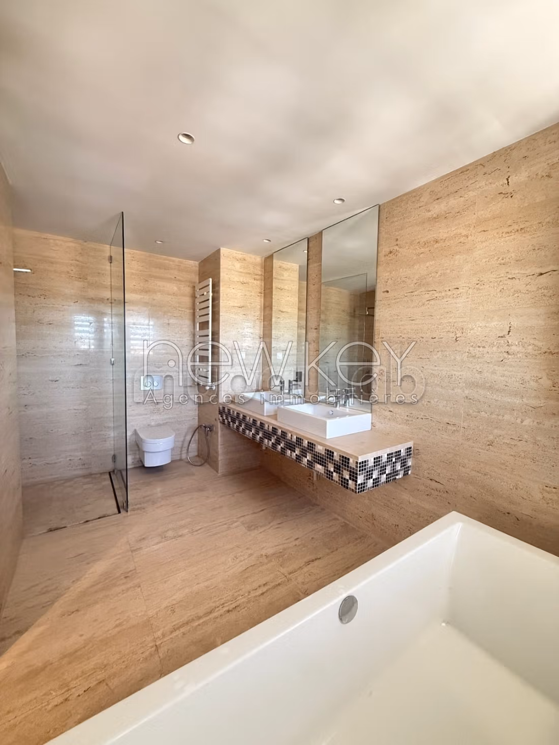Duplex S4 in affitto presso le rive del lago 2