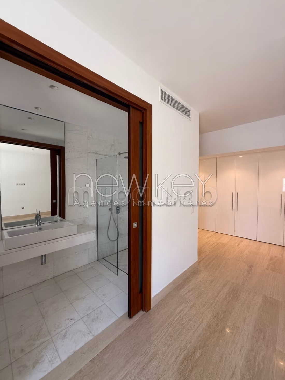Duplex S4 in affitto presso le rive del lago 2