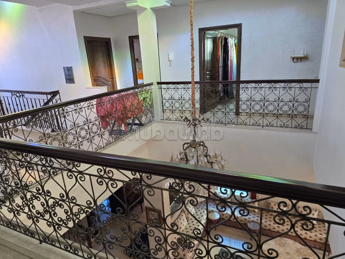 Grande villa à vendre quartier polo