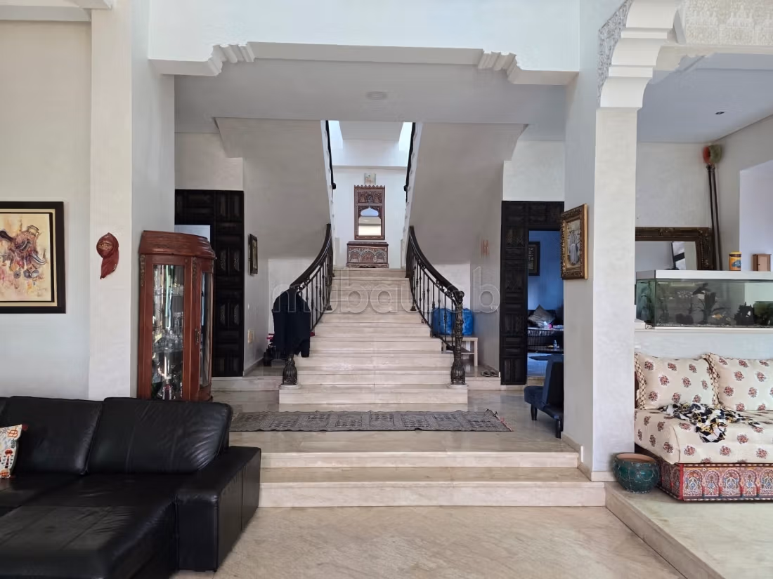 Grande villa à vendre quartier polo