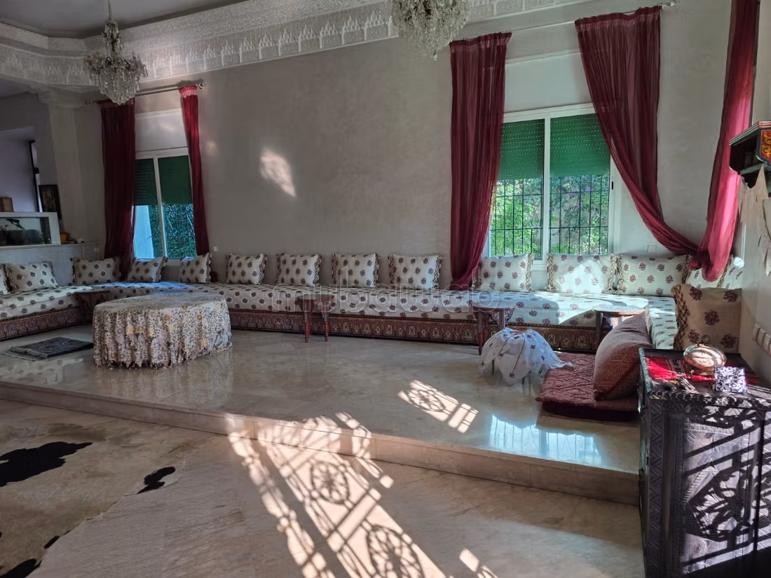 Grande villa à vendre quartier polo
