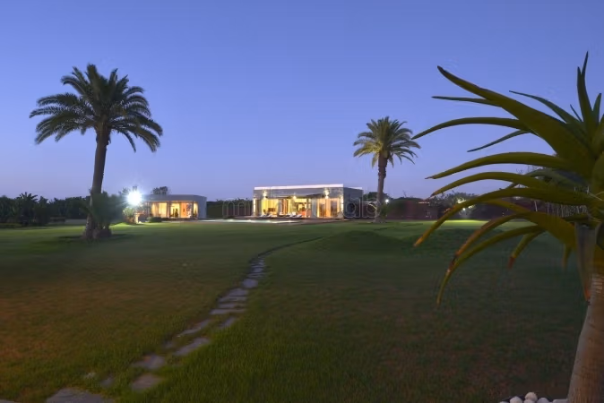 Villa for sale 365 m2 Chantilly neighborhood, Casablanca