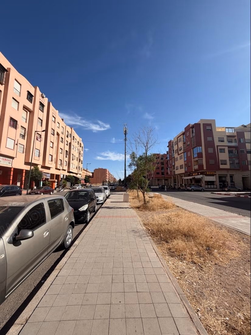 Appartement à vendre – Emplacement idéal — 4