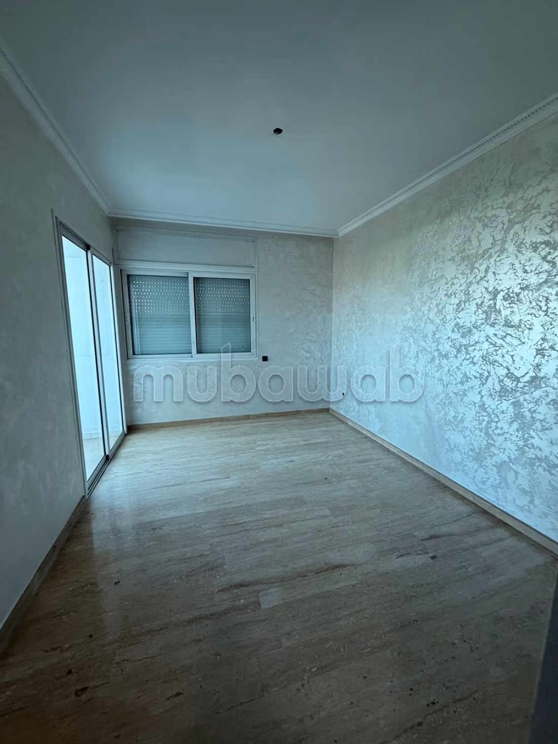 Empty apartment for rent – California / Taddart