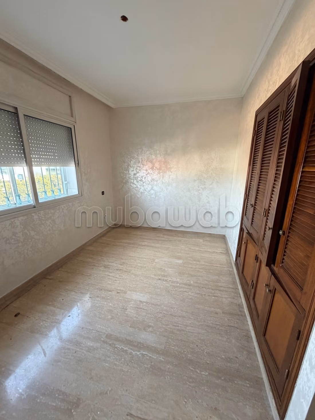 Empty apartment for rent – California / Taddart