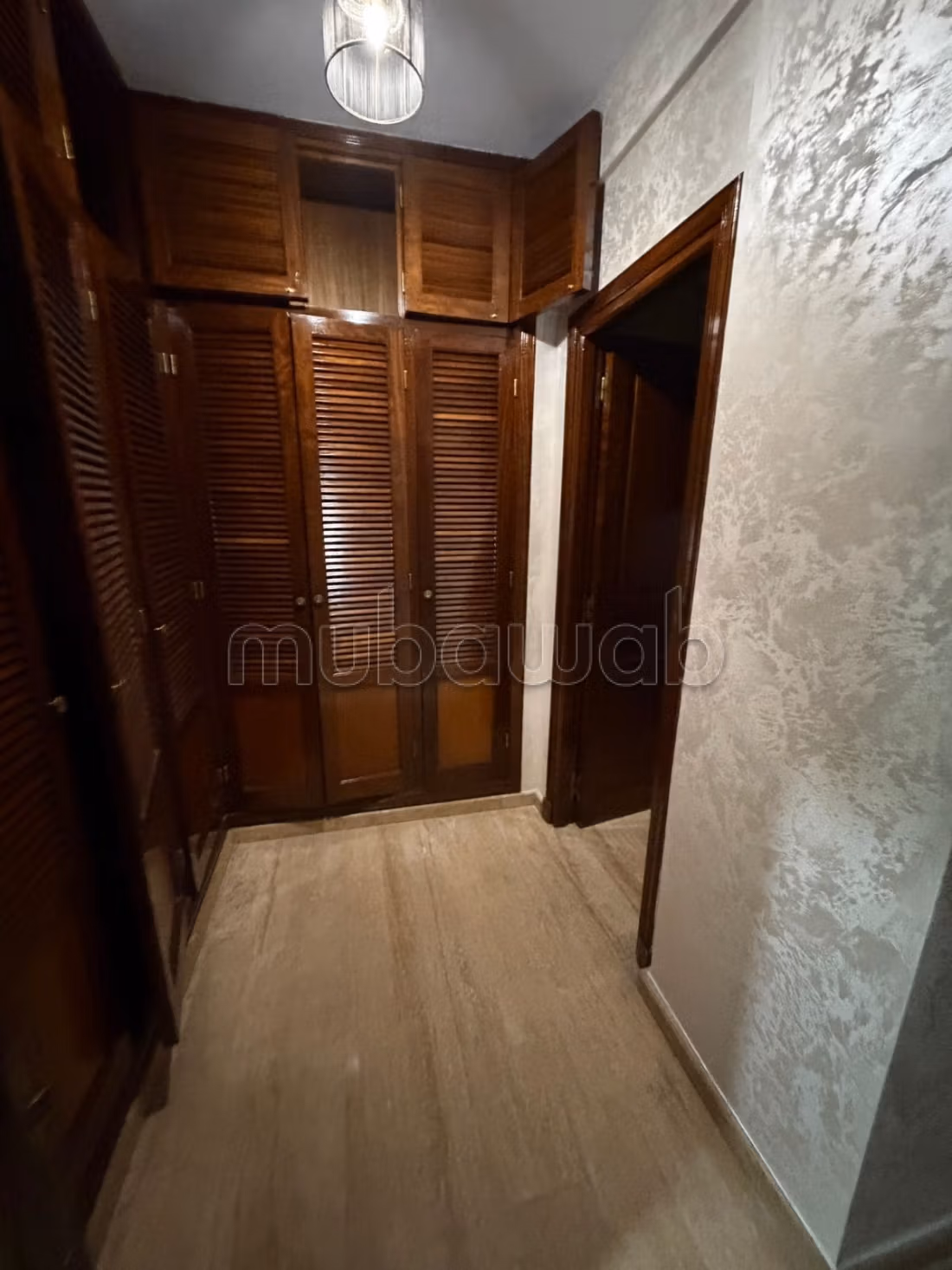 Empty apartment for rent – California / Taddart