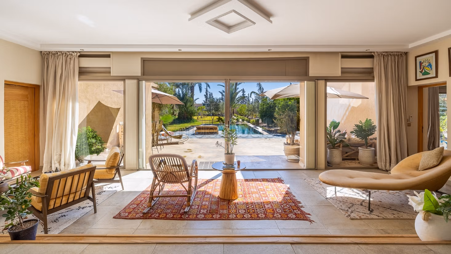 Propiedad sobre 5000m² con SPA