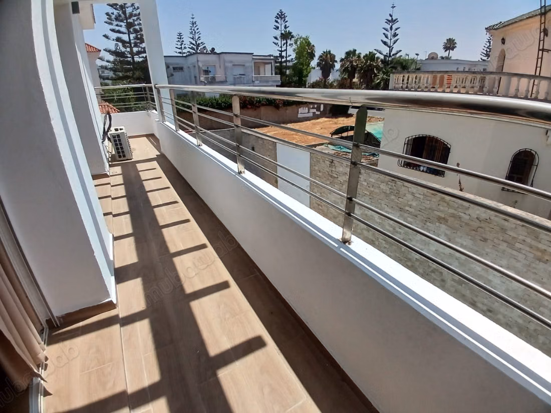 Une magnifique villa meublée à vendre