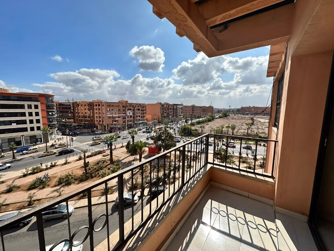 Beau Appartement Avec Vue Imprenable Sur La Ville