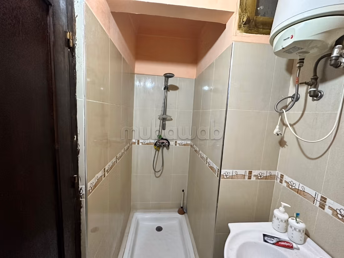 Beau Appartement Avec Vue Imprenable Sur La Ville — 6