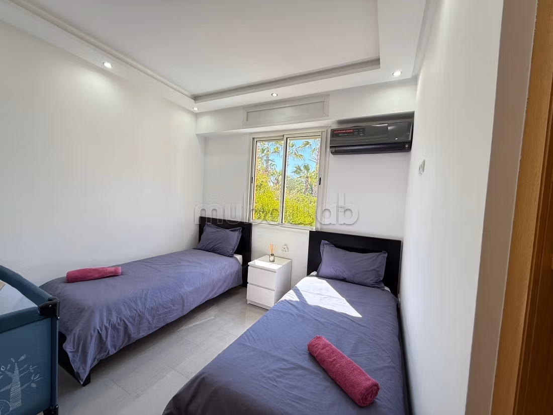 Villa con piscina privada sin vis a vis