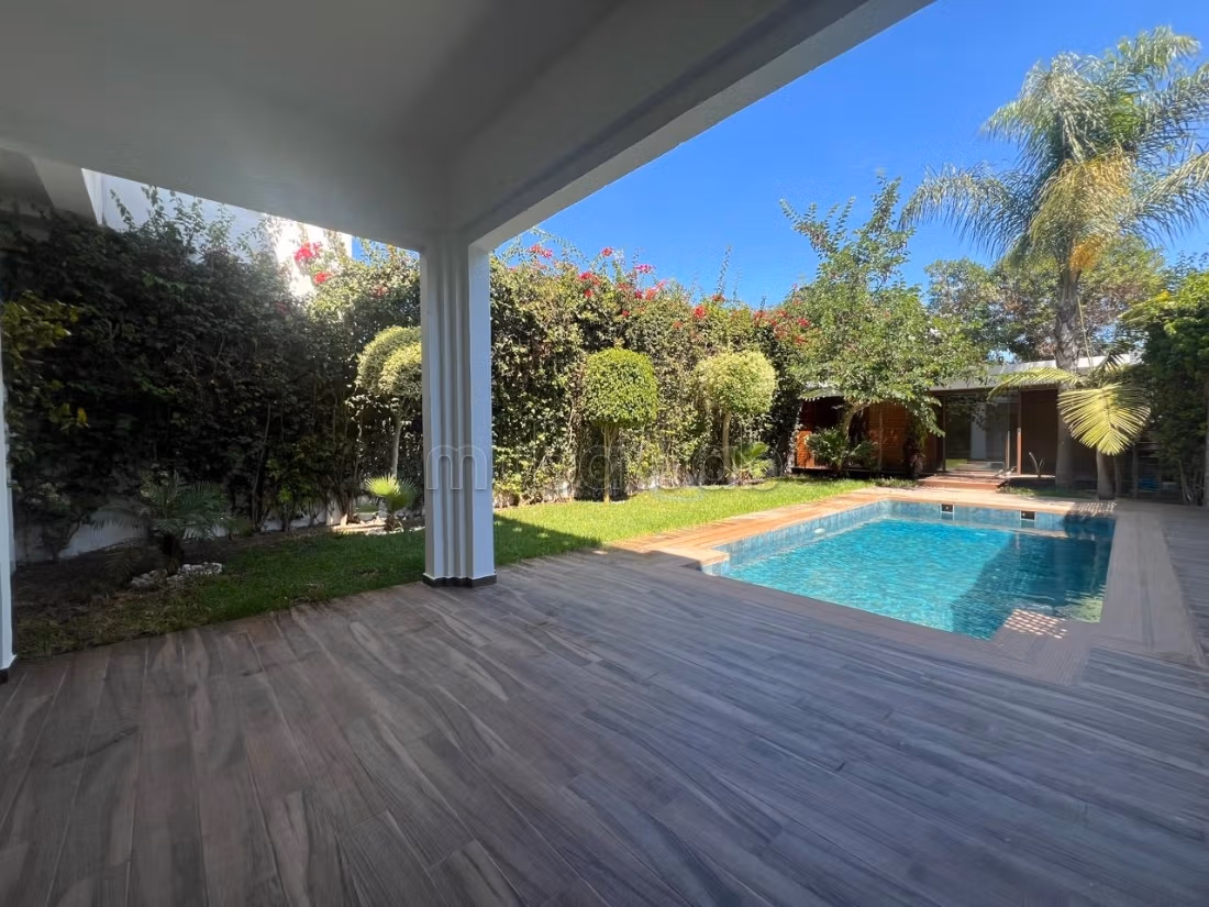 Villa te huur – Prestigia